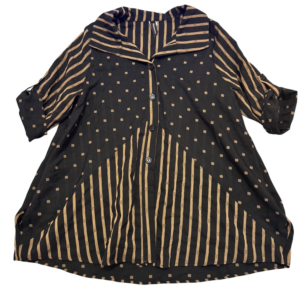 Curvesque USA Women 3X Black Tan Striped Geometric Roll Tab Tunic Blouse